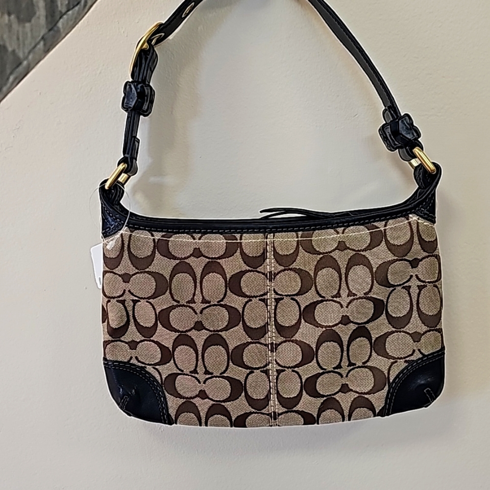Small Signature Coach Zip HOBO Bag NWT
